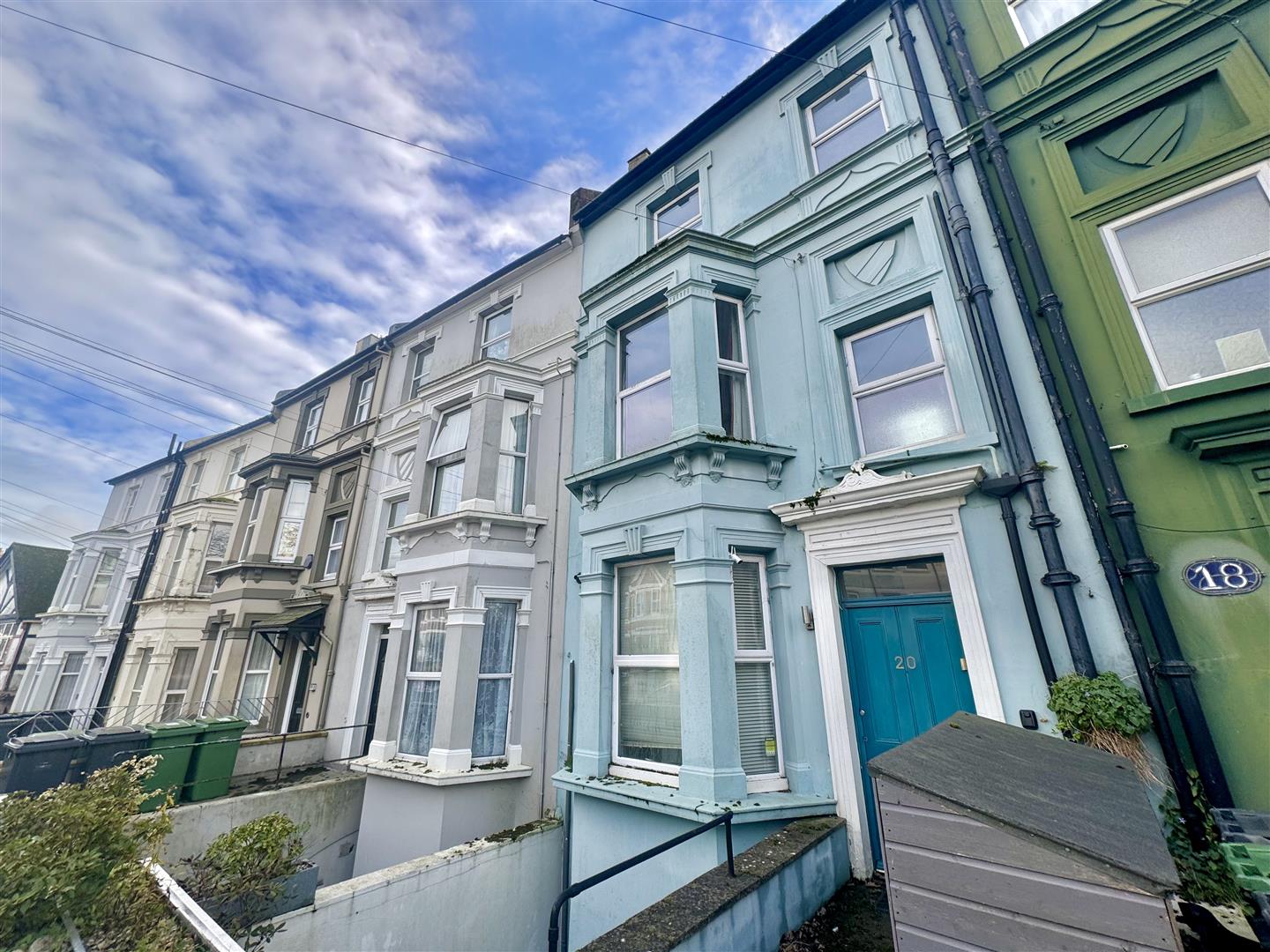 4 bed property in Godwin Road, Hastings